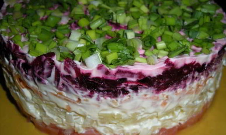 Рецепт селедки под шубой с семгой