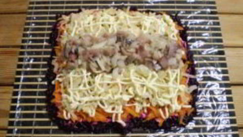 селедка под шубой в виде рулета