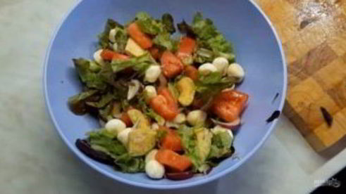 салат с авокадо