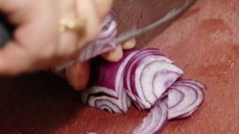 салат с креветками и кальмарами