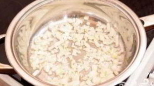 салат с кукурузой и грибами