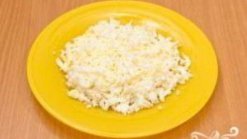 салат с кукурузой и грибами