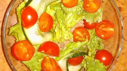 салат с тунцом и кус кусом