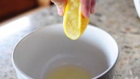 салат цезарь с рыбой