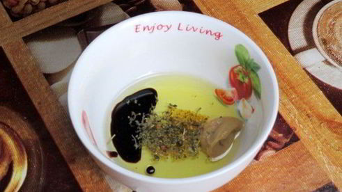 зеленый салат с сыром джюгас