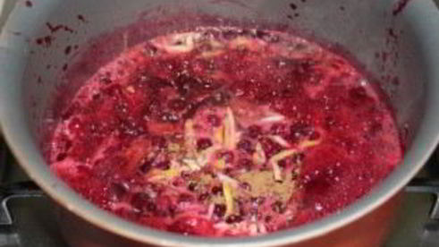 брусничный соус к мясу без вина