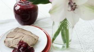 Брусничный соус