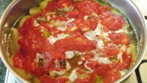 соус с курицей и картошкой