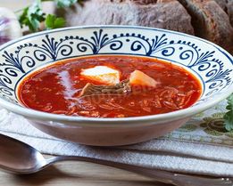 Борщ классический с салом, говядиной и картошкой