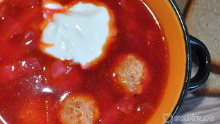 Борщ с фрикадельками