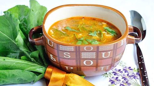 борщ с яйцом и со щавелем