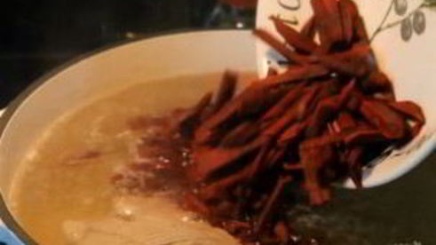 ботвинья — борщ с ботвой