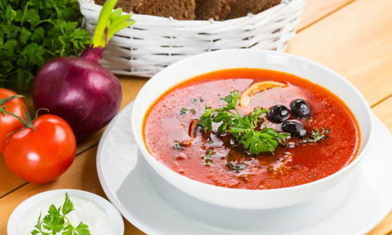 Рецепт постного борща с лимоном и маслинами