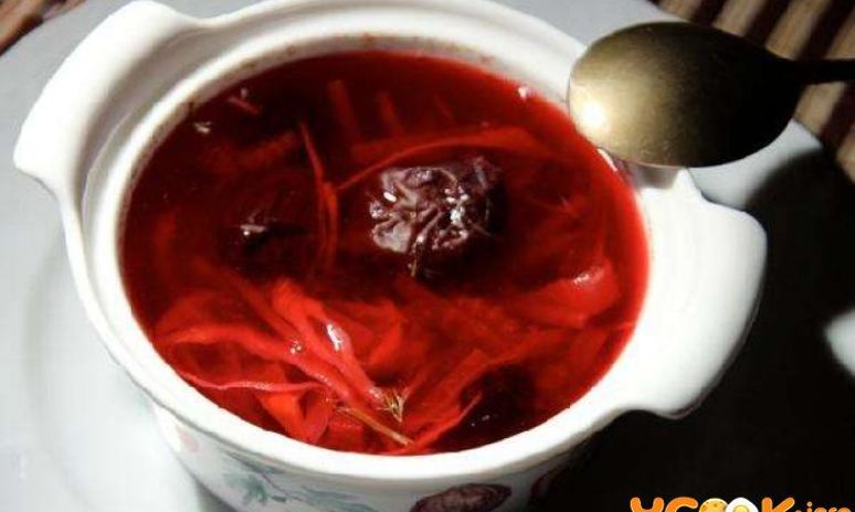 Рецепт вегетарианского борща с черносливом