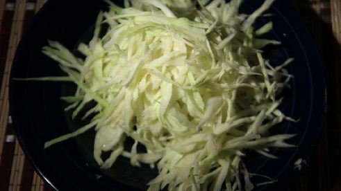 вегетарианский борщ с черносливом