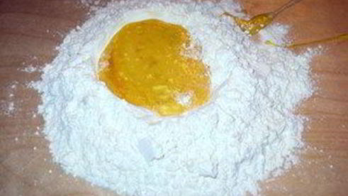 каппеллетти в бульоне и фаршированные голуби