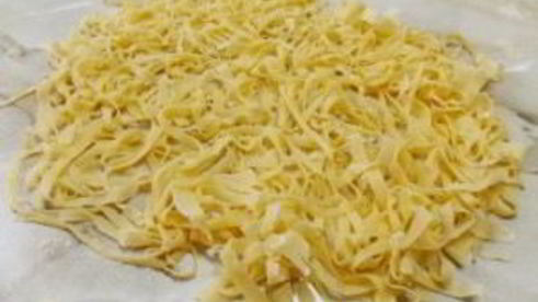 лапша на курином бульоне