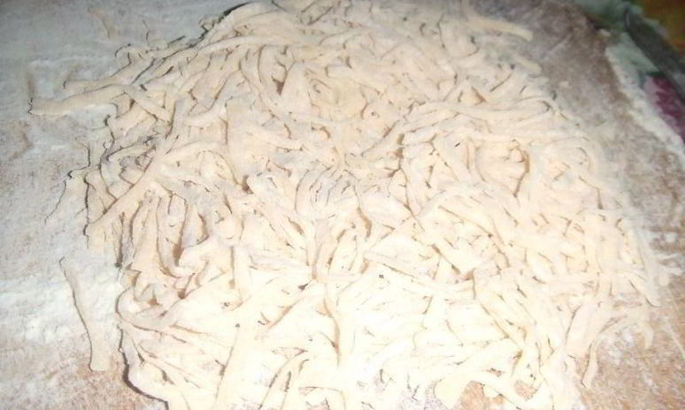 Рецепт домашней лапши для супа