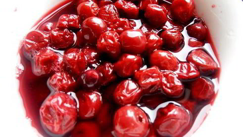 гаспачо из ревеня и вишни