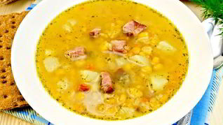 Гороховый суп с беконом