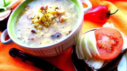 гороховый суп с копченостями и тыквой