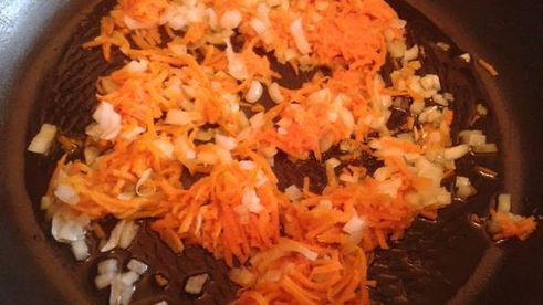 гороховый суп с копчеными ребрышками