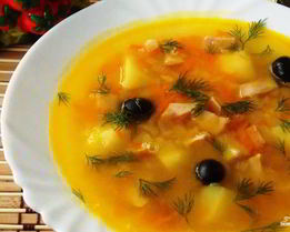 Гороховый суп с ветчиной