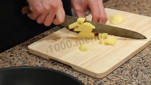 густой гороховый суп с мясом