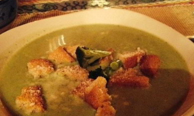 Рецепт крема-супа из брокколи с курицей