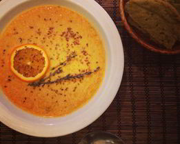 Морковно-апельсиновый крем-суп с имбирем