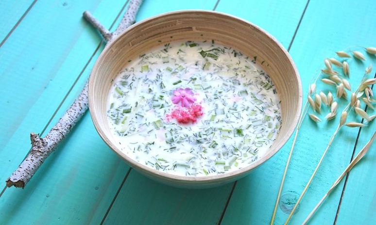 Рецепт классической окрошки на сыворотке