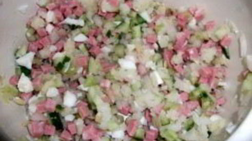 окрошка классическая с колбасой