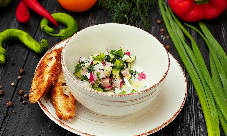 Рецепт окрошки на сметане