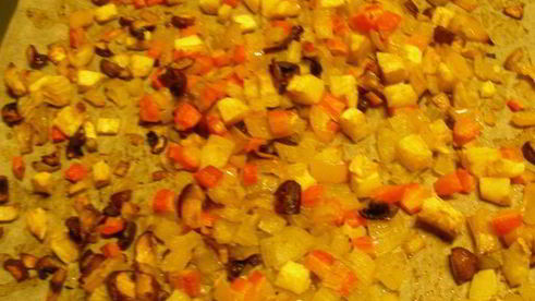 куриный суп с запеченными овощами и розмарином