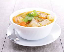 Овощной суп на говяжьем бульоне