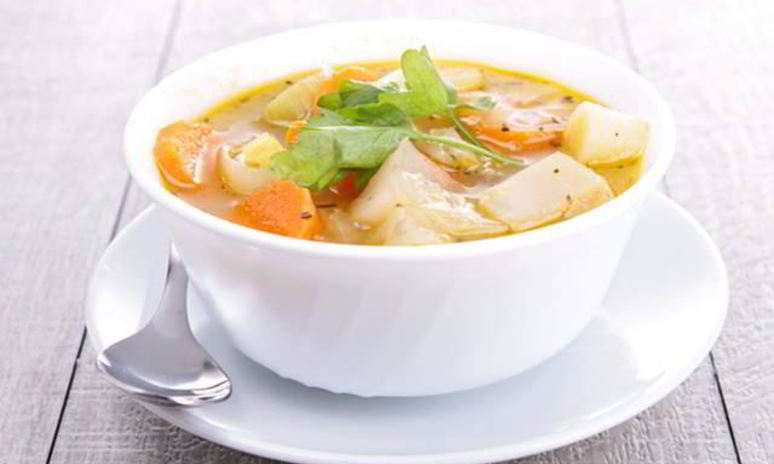 Рецепт овощного супа на говяжьем бульоне