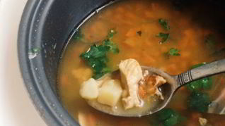 Овощной суп с курицей в мультиварке