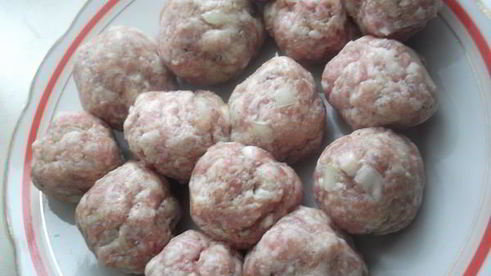 суп с фрикадельками и овощами