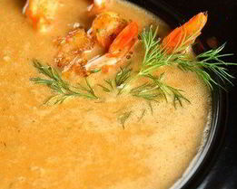 Пряный новогодний тыквенный суп с креветками