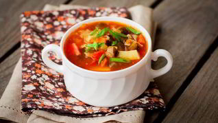 Рассольник с курицей и грибами