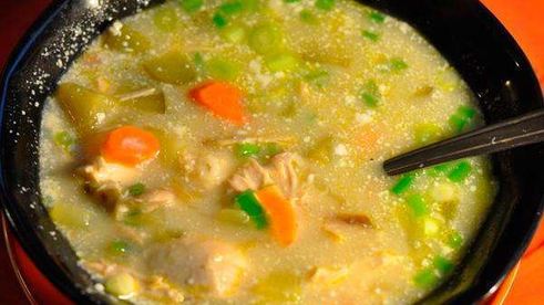 рассольник с курицей и перловкой