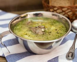 Рассольник со свининой и перловкой