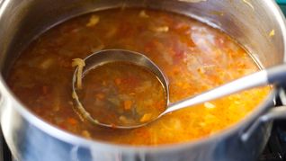 Домашние щи из свежей капусты