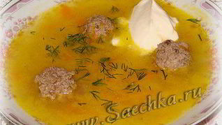 Щи из квашеной капусты с фрикадельками