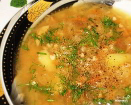 Щи из квашеной капусты с грибами