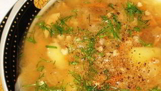 Щи из квашеной капусты с грибами