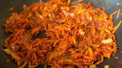 капустная солянка с грибами