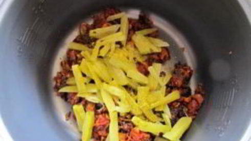 сборная мясная солянка в мультиварке