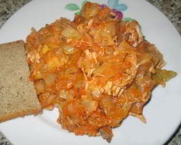 Солянка с грибами и курицей