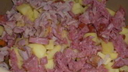 солянка с колбасой в мультиварке